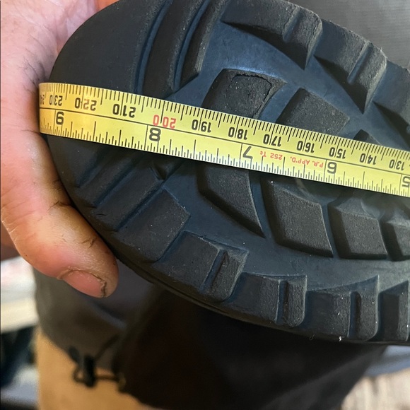 Kamik Black Snow Boots with Drawstring.  Good condition. Believed to be a 3 - Picture 7 of 8